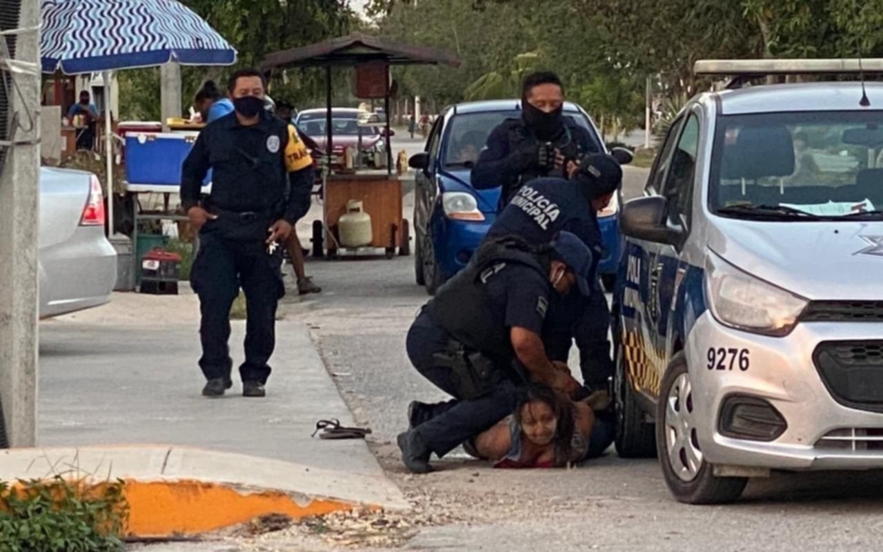 Muere una mujer tras ser sometida por policías en el sur de México