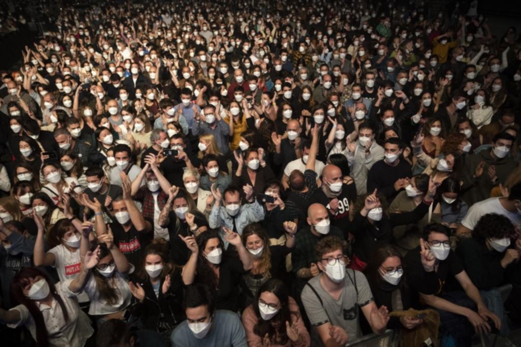5.000 personas en el primer concierto masivo de la era COVID