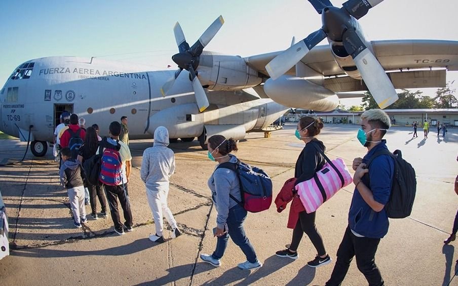 No habrá vuelos de repatriación para los argentinos que se fueron del país por turismo