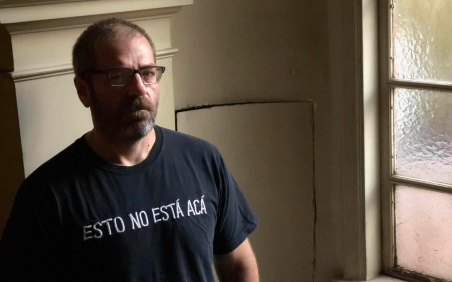 Murió a los 50 años el escritor Carlos Busqued