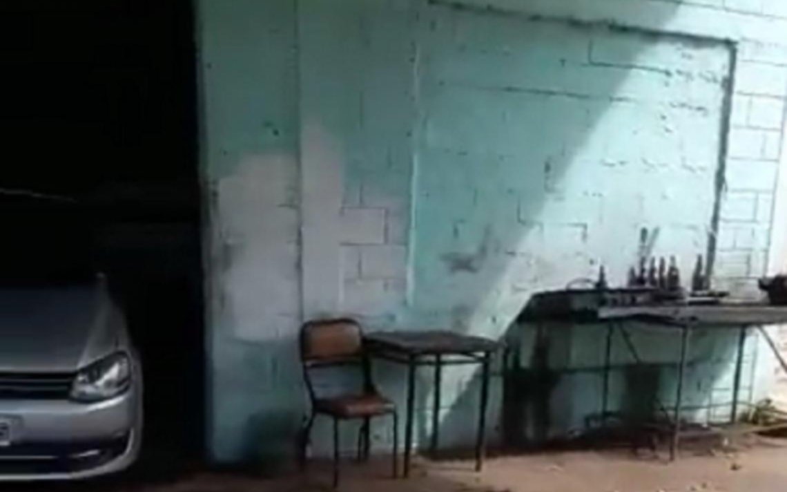 En una gomería de Dolores estafan a una familia con el cuento de "la rueda que echa humo"