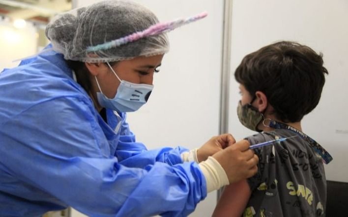 La Provincia anunció vacunación libre de la dosis de refuerzo para niños mayores de 12 años
