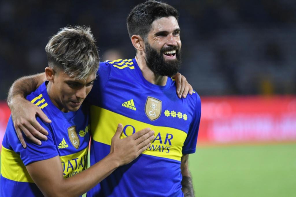 Boca arrancó la defensa del título con una goleada en Córdoba