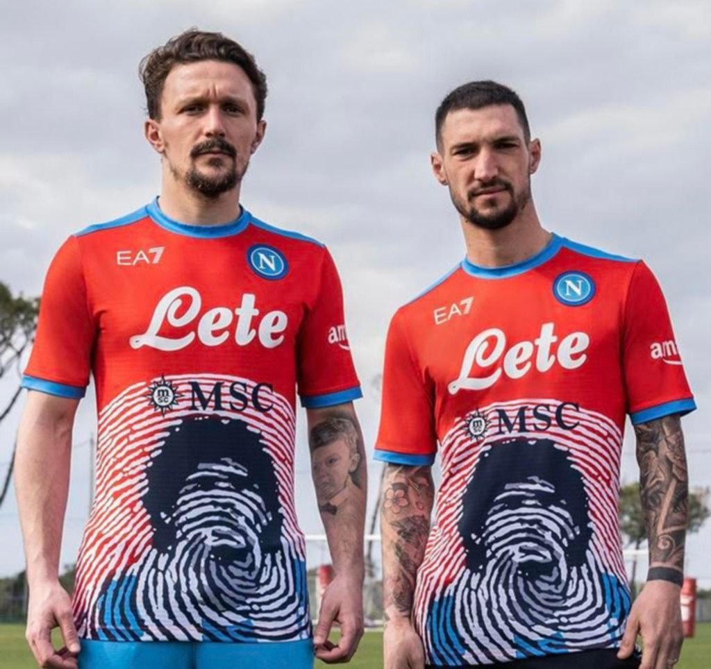 Nueva camiseta en homenaje al ¡Diez!