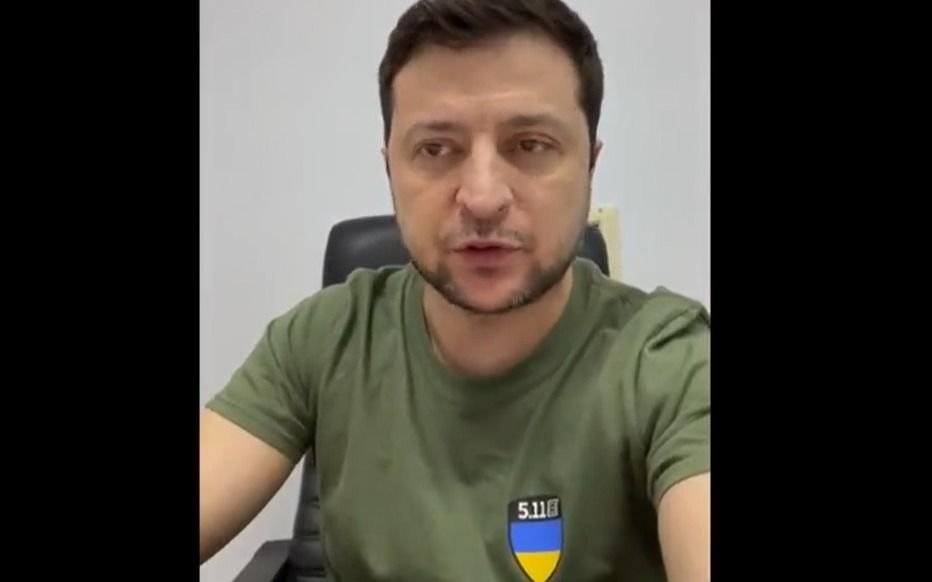 El presidente ucraniano acusa a Rusia de recurrir al "terror nuclear"