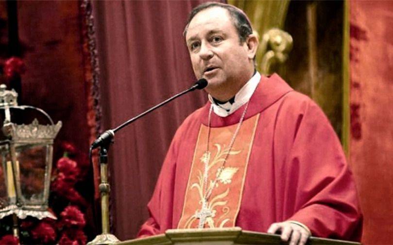 Cuatro años de prisión para ex Obispo y cura quilmeño 
