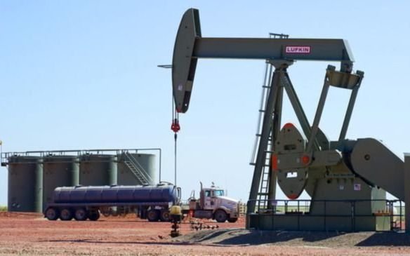 Las bolsas mundiales caen y se disparan el oro, el petróleo y el gas por la crisis en Ucrania