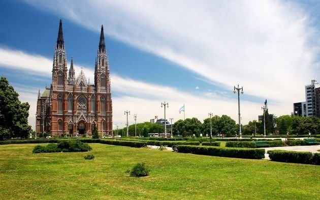 Martes con sol y 27º en La Plata: a disfrutar porque anuncian tormentas para mañana