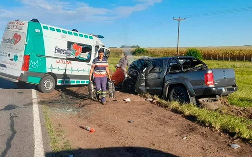 Tragedia en la ruta 188: quienes son las siete víctimas del choque de una ambulancia y una Amarok
