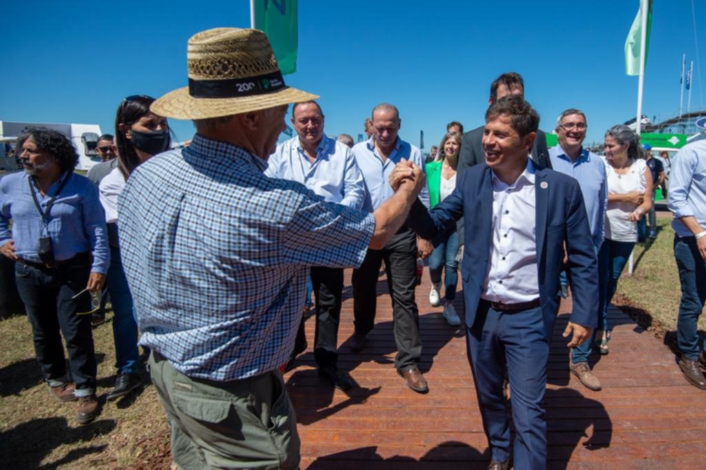 Kicillof: señales al campo y anuncios para el sector