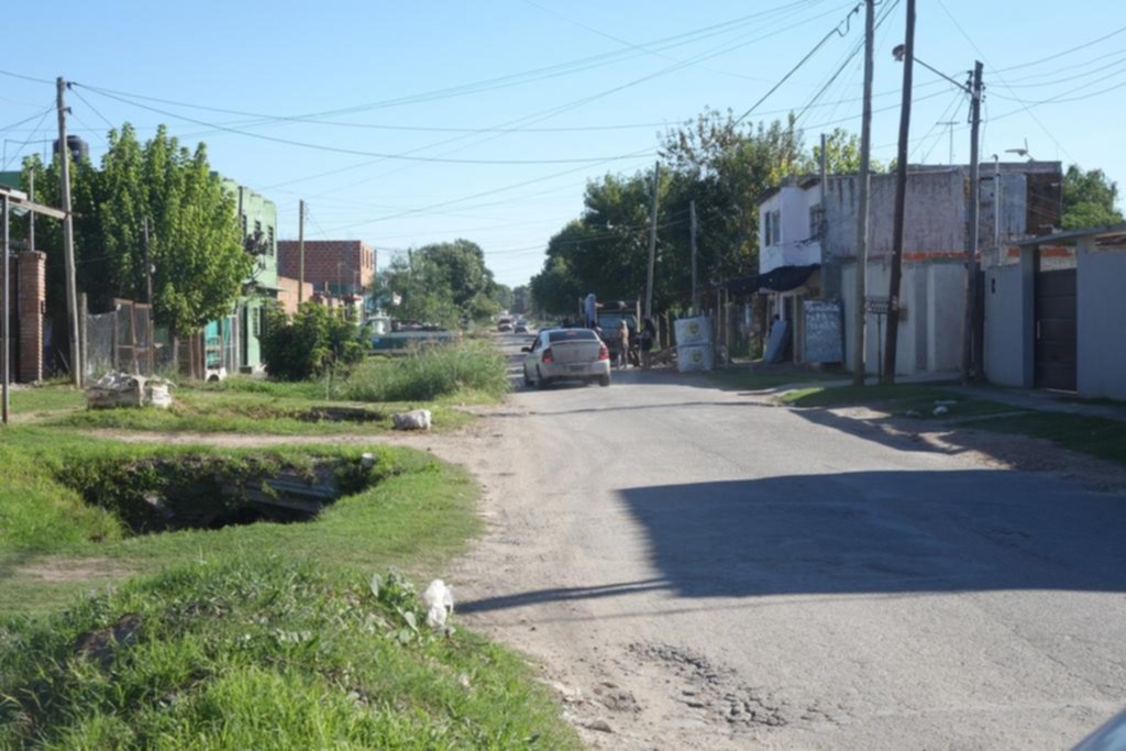 Miedo en dos barrios cercanos: motochorros tienen en jaque a los vecinos