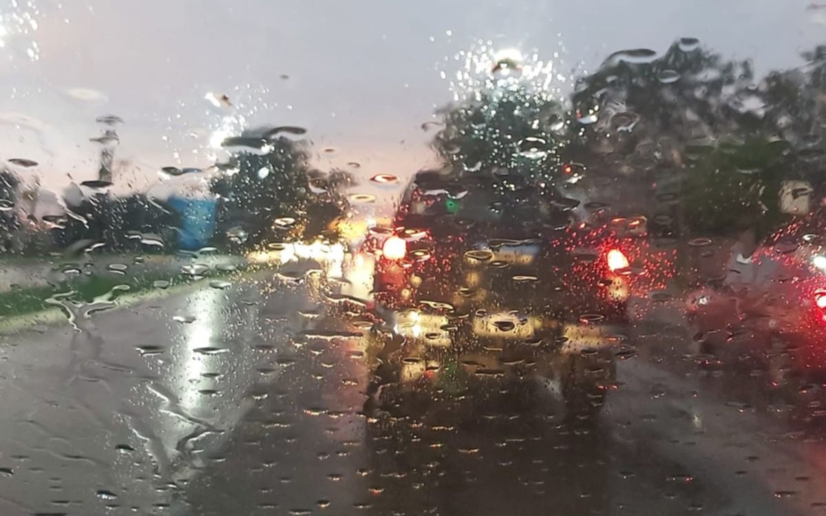 Día de miércoles: arranca con tormentas y termina nublado en La Plata