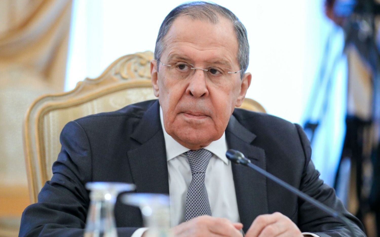 Primera reunión entre cancilleres de Ucrania y Rusia, que admite "progresos" en la negociación por la paz
