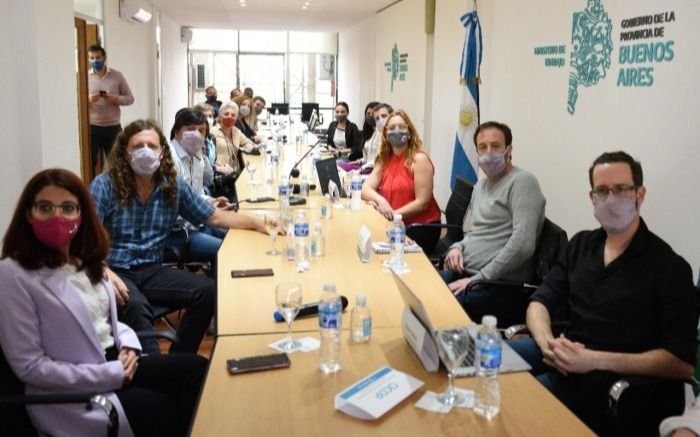 Paritaria: la Provincia convocó a los estatales a una reunión para mañana