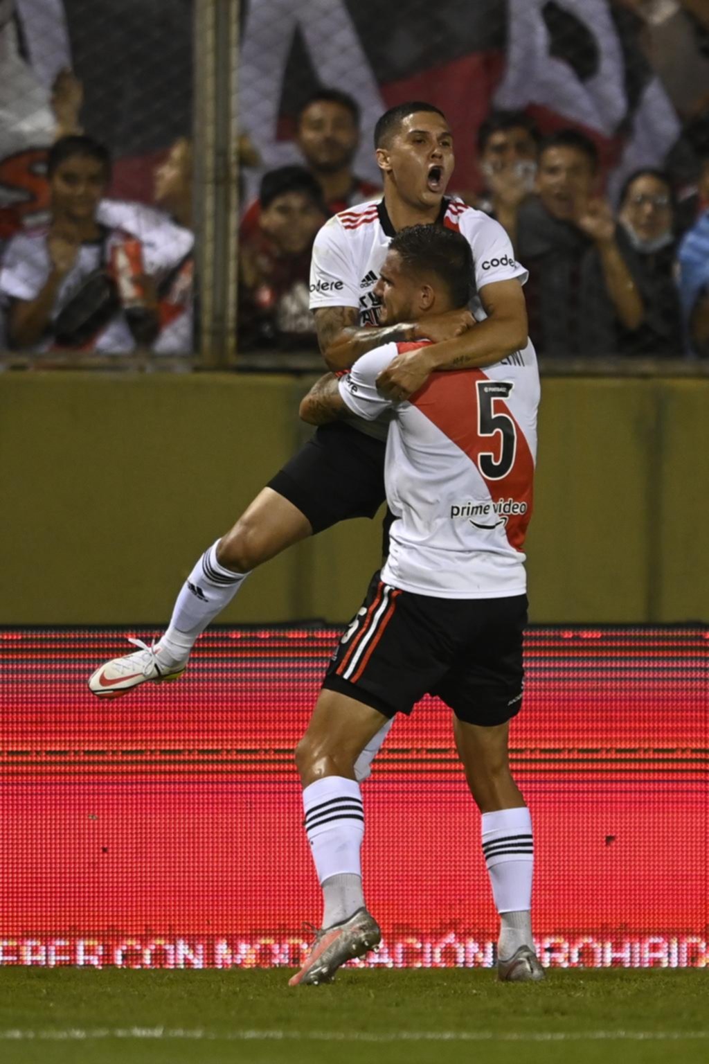 River no perdonó a Laferrere: le hizo 5 y pudieron ser más