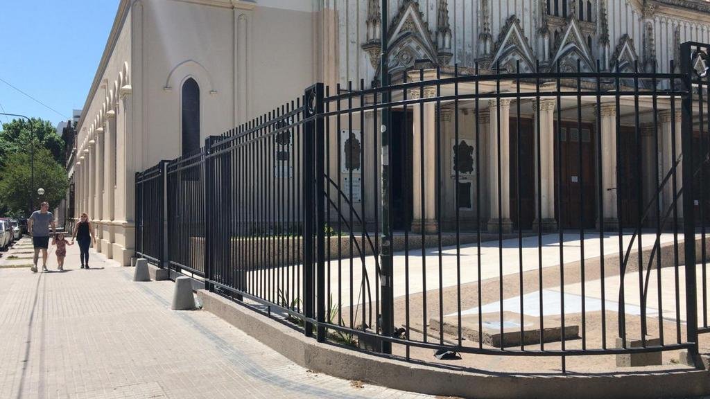 Los templos en guardia ante la inseguridad