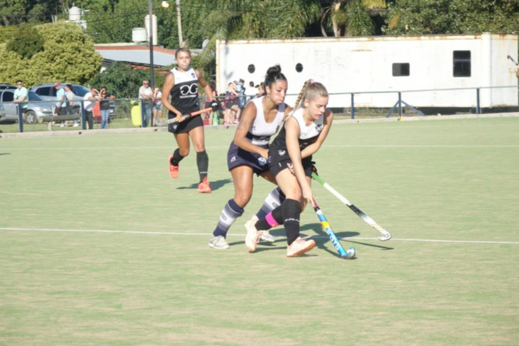 A puro gol, Santa Bárbara “A” quedó como único puntero