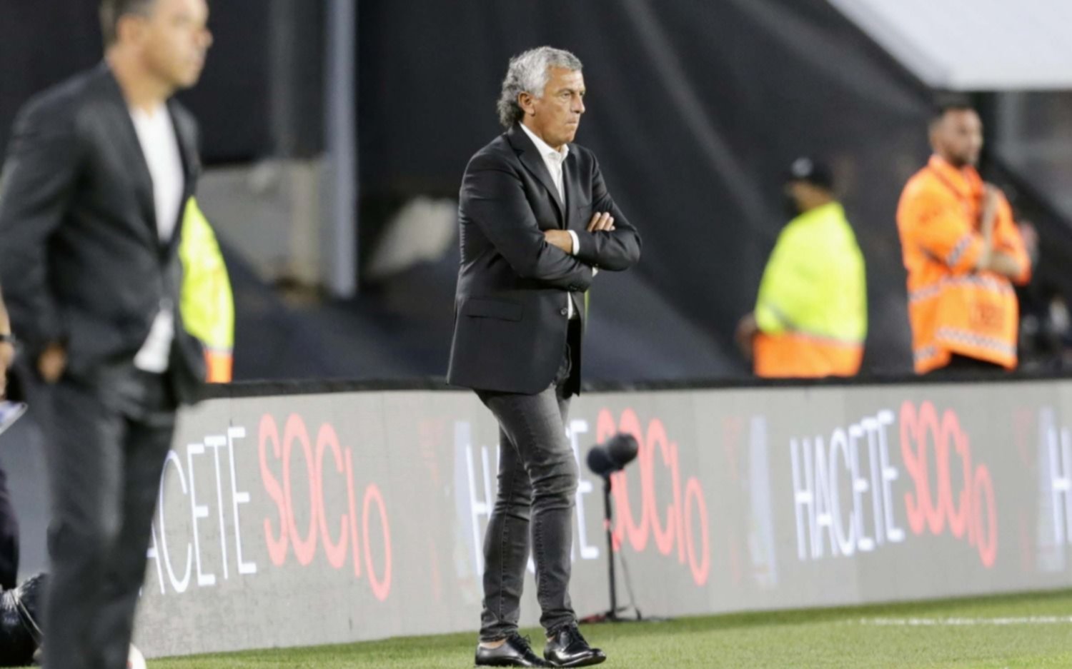 "Pipo" Gorosito le pidió disculpas al hincha del Lobo y se hizo cargo del mal momento