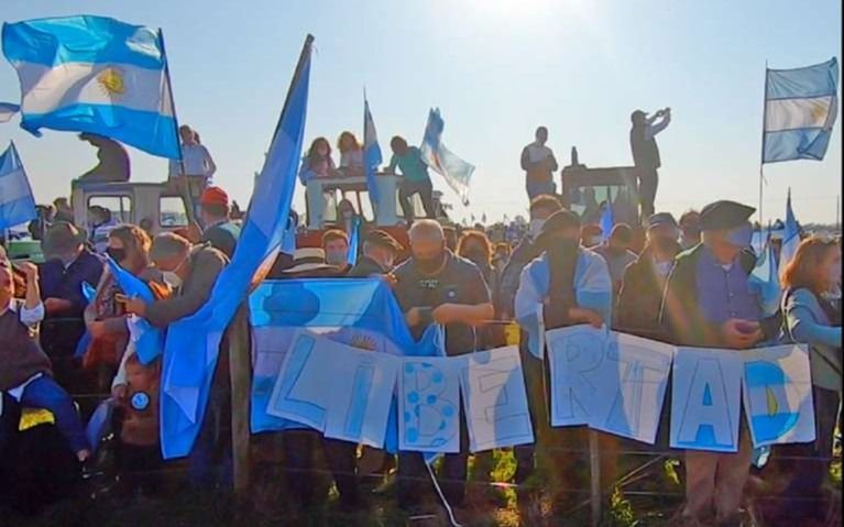Cierre de exportaciones: productores autoconvocados lo consideran "una declaración de guerra" 