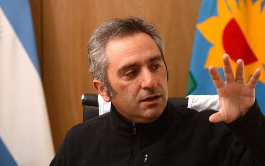 Andrés Larroque: "Estamos viviendo una peligrosa autoproscripción en el Frente de Todos"