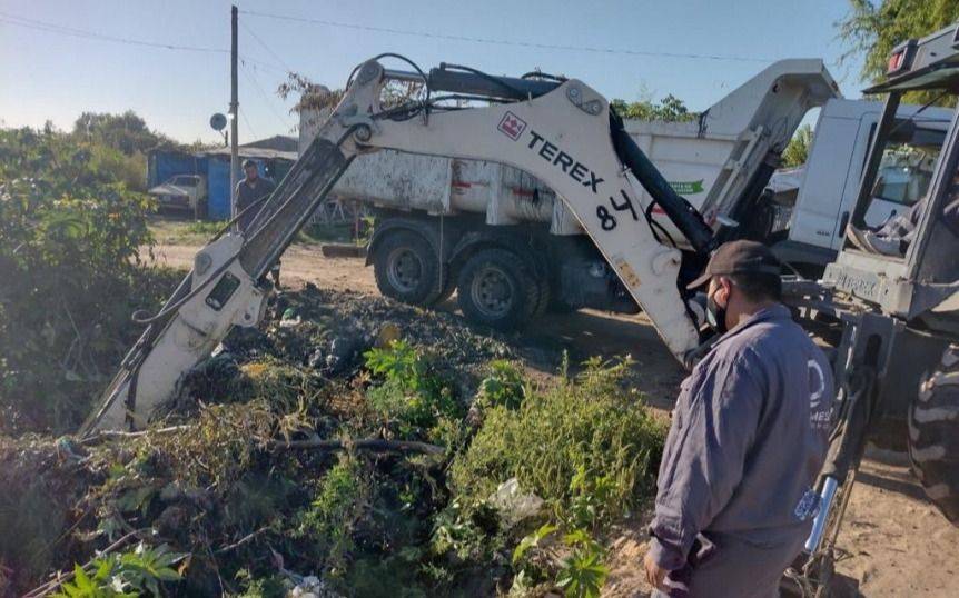Realizan trabajos tras reclamos de vecinos de Villa Luján 