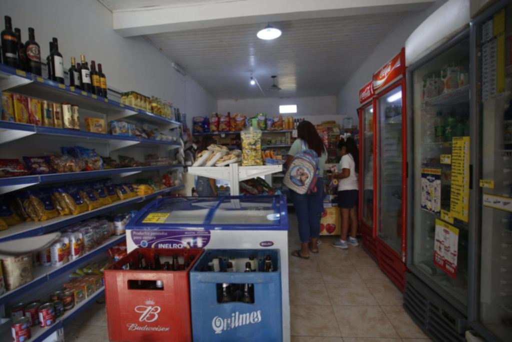 En Berisso, “a la buena de Dios”: hubo dos robos cerca de una garita policial