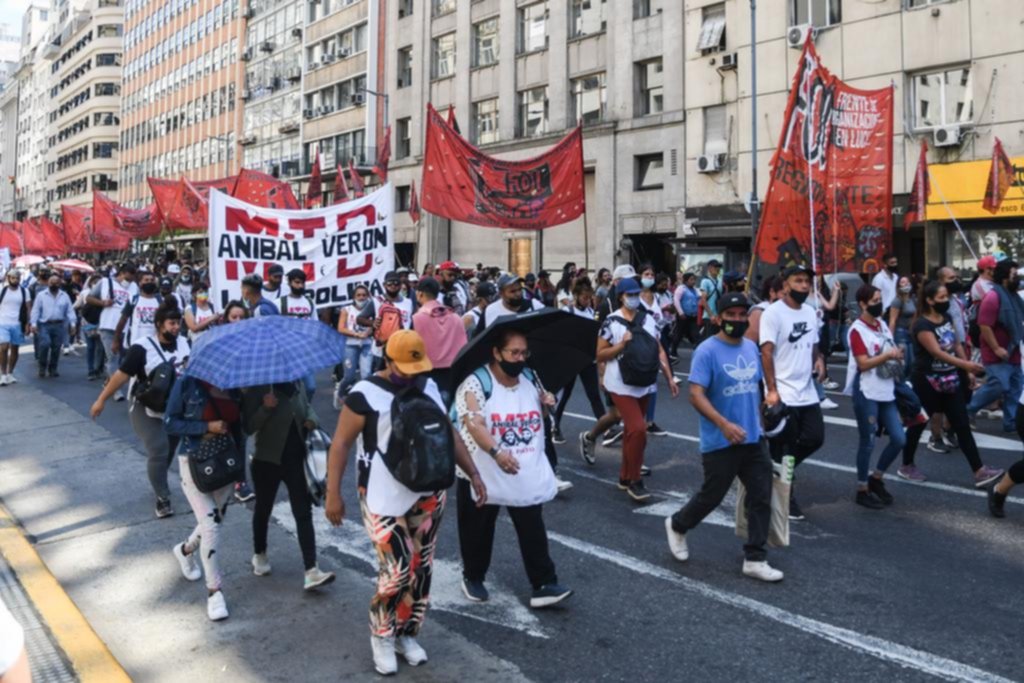 Reclamo piquetero frente a Desarrollo Social