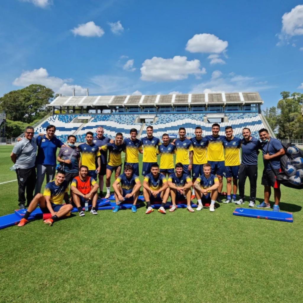 Con Cuevas como referente, Everton de Chile se entrenó en el estadio de Gimnasia