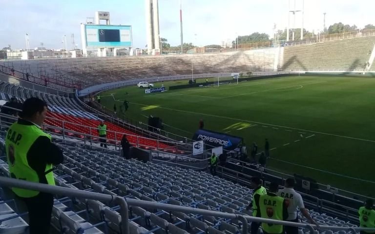 El insólito motivo que obligó a cambiar de horario un partido de Primera