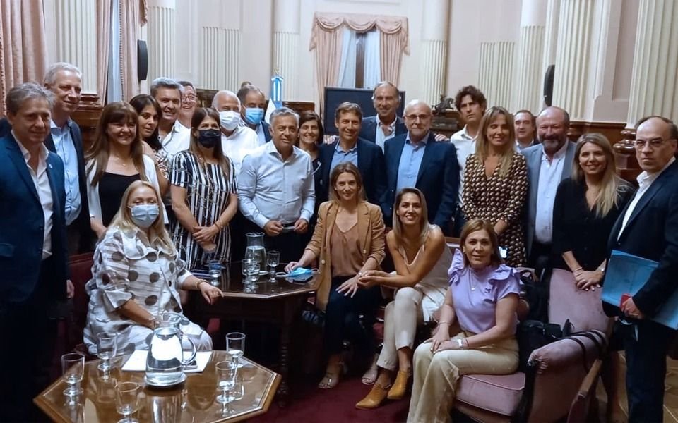 Senado: Juntos por el Cambio dará quórum para tratar el acuerdo con el FMI