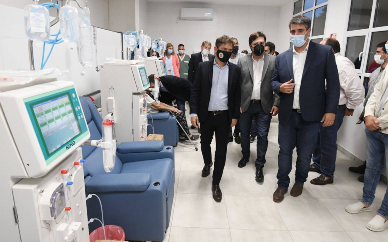 Kicillof encabezó la inauguración de un centro de diálisis en General Alvarado