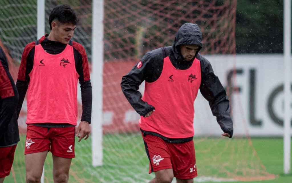 Zielinski le da forma al once clásico mientras aguarda por Zuqui