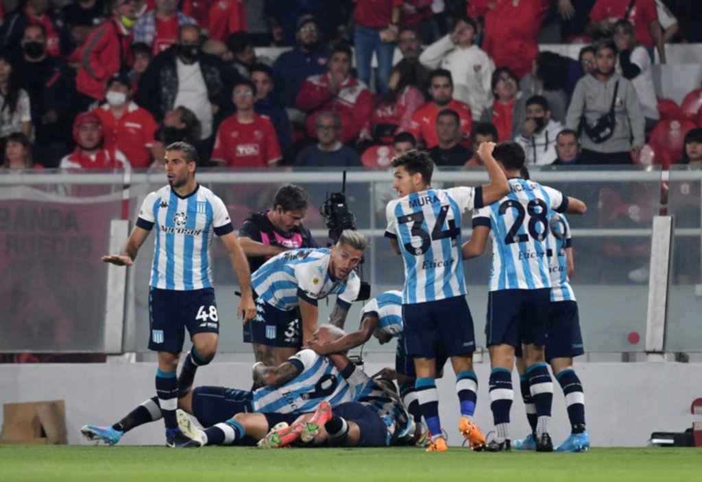 Racing ganó 2 a 1 el clásico y es el dueño de Avellaneda