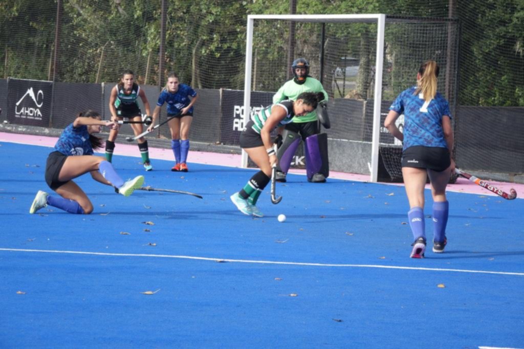 Las chicas de Santa “A” no detienen su marcha en hockey