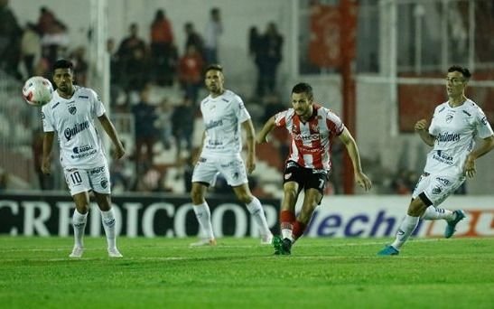Empate en cero en Córdoba