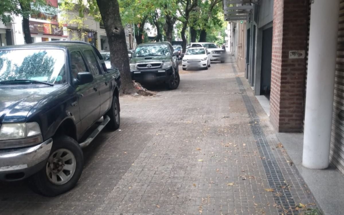 "Estacioná donde quieras" y apoderate de las veredas