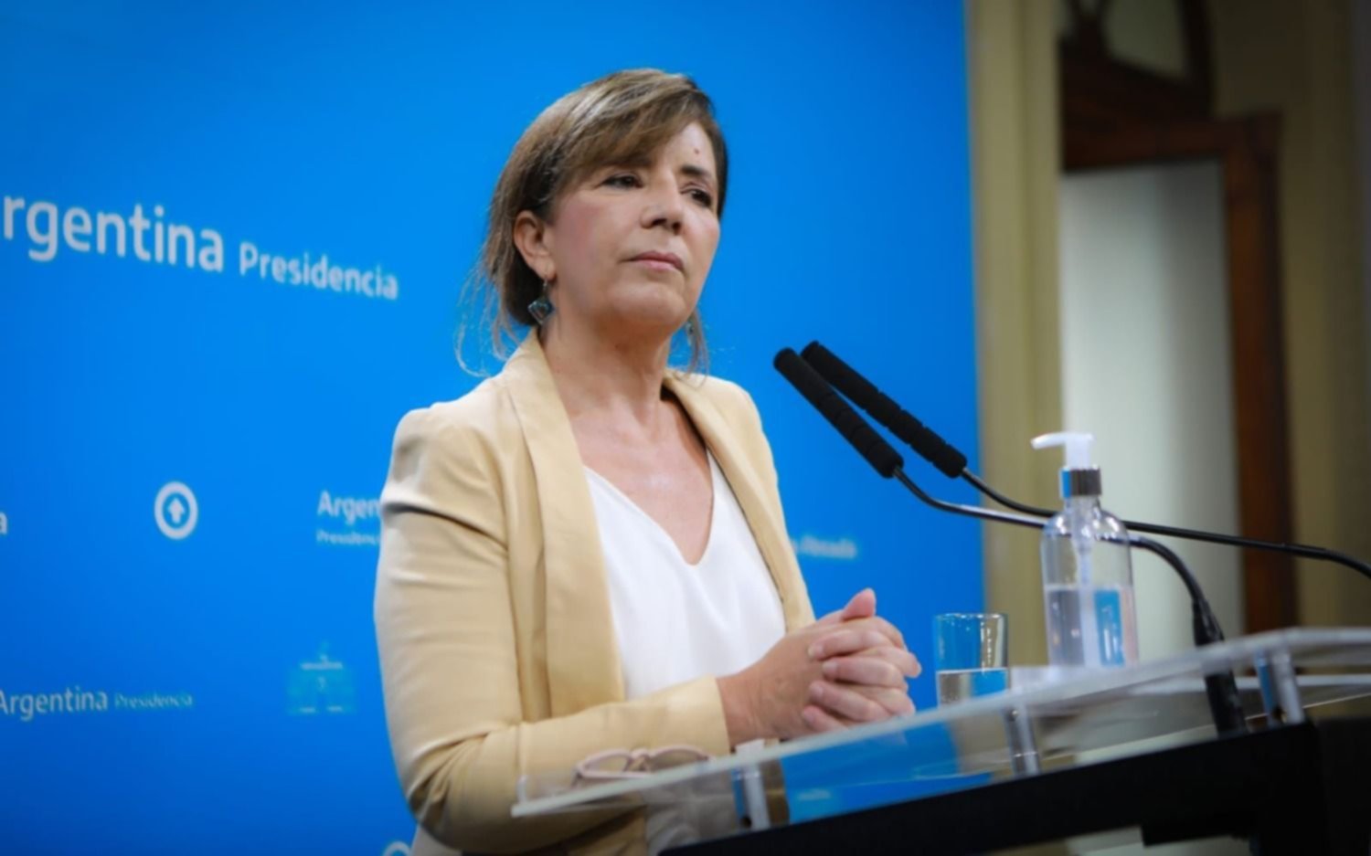 El Gobierno habló de "acto criminal" por la suba de precios: el Banco Central subiría hoy las tasas de interés