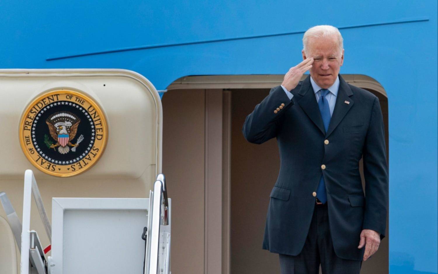 Biden viaja a Europa y se acerca al campo de batalla