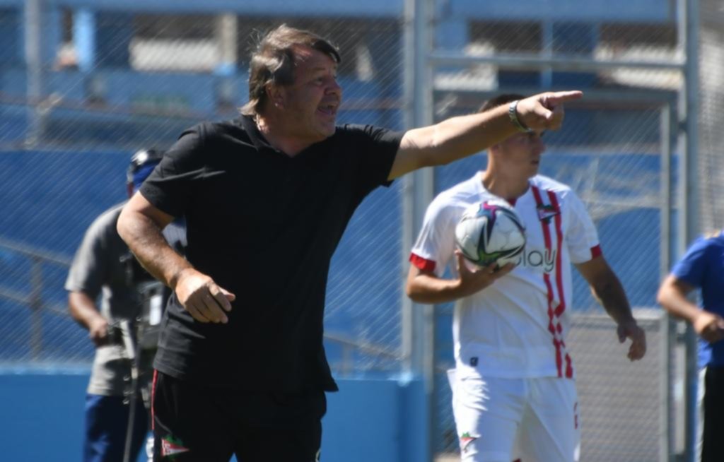 El Ruso volvió y fue local en el Barrio Alberdi