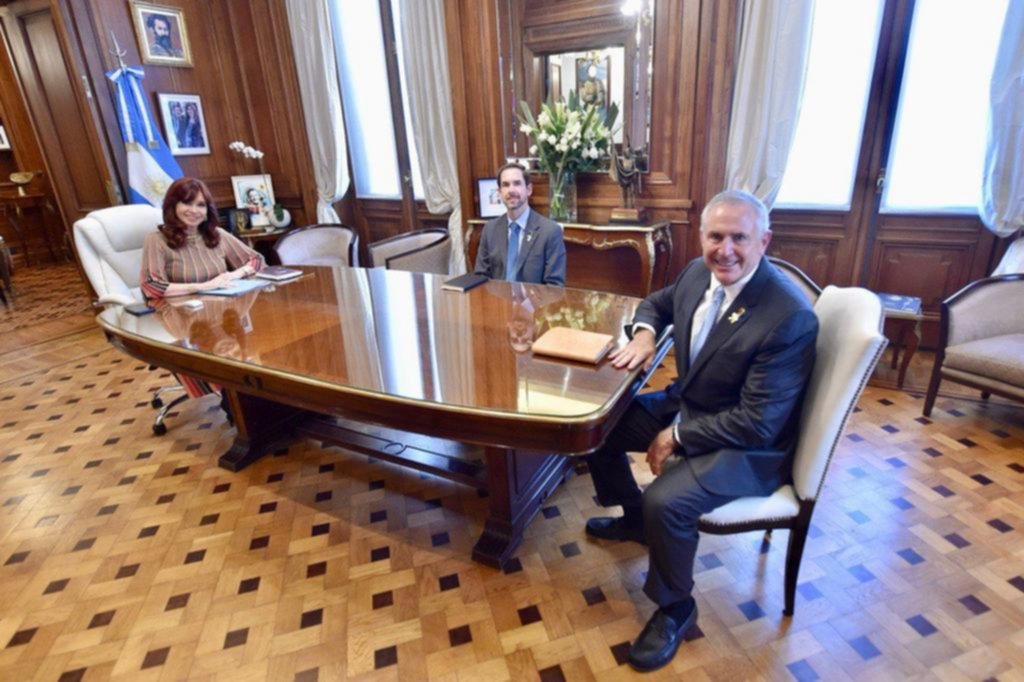 El pedido de apoyo de Cristina al embajador de EE UU