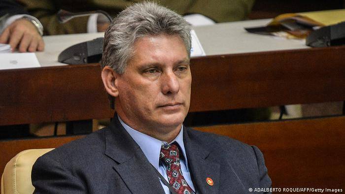 Presos políticos atados y colgados del techo de la celda: las torturas en Cuba