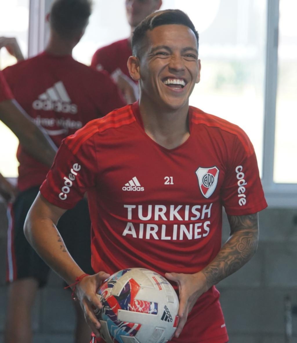 Gallardo recuperó a Barco para jugar contra Defensa y Justicia