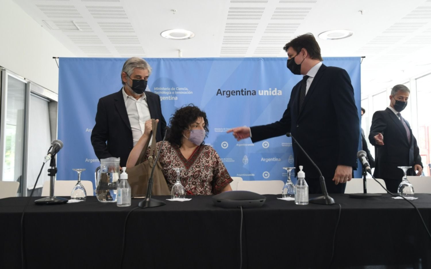 La Anmat aprobó el inicio de Fase 1 para el desarrollo de la vacuna argentina contra el coronavirus