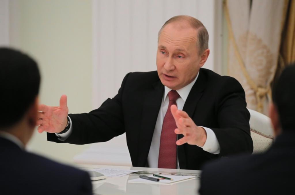 EE UU afirma que Putin fue “engañado” por sus asesores