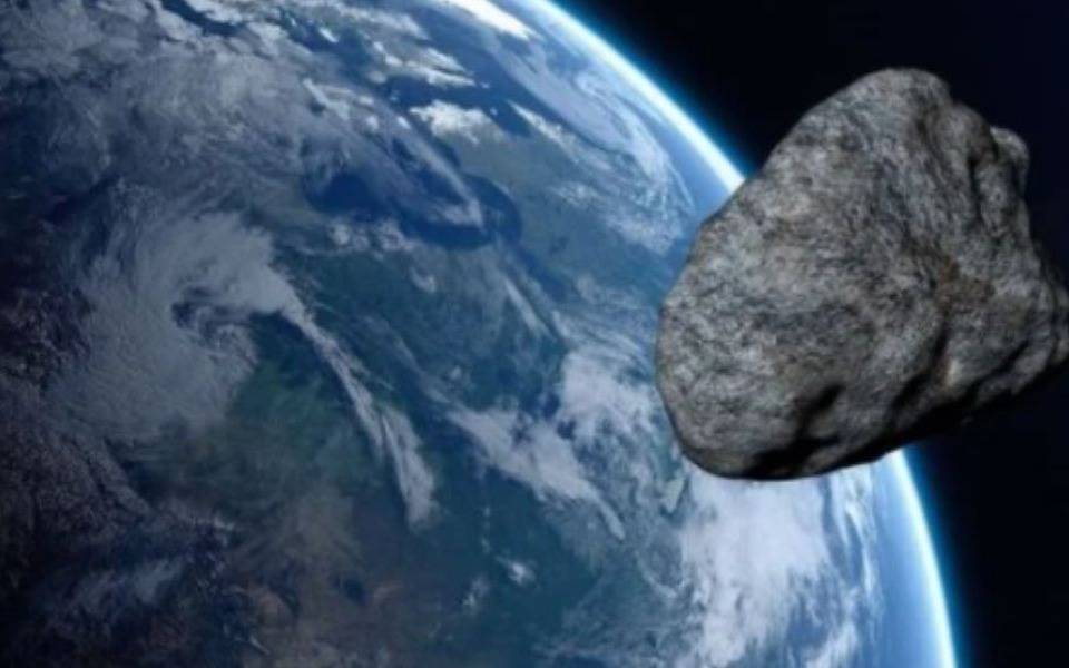 Sucederá este viernes: un asteroide denominado "peligroso" pasará cerca de la Tierra