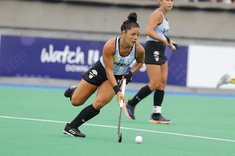 Victoria de Los Leones por penales y caída de Las Leonas