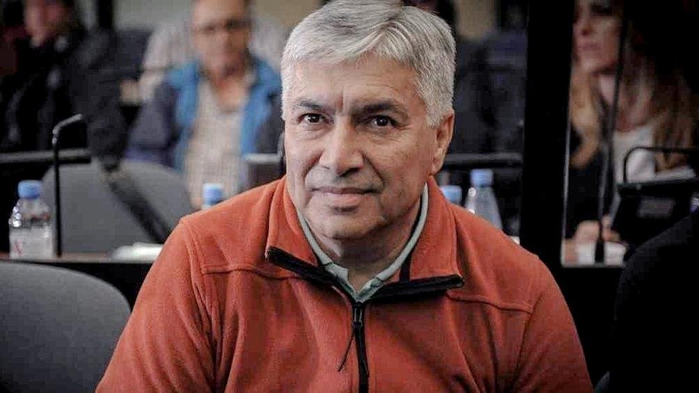 Reducen pena a Báez y absuelven a sus hijas