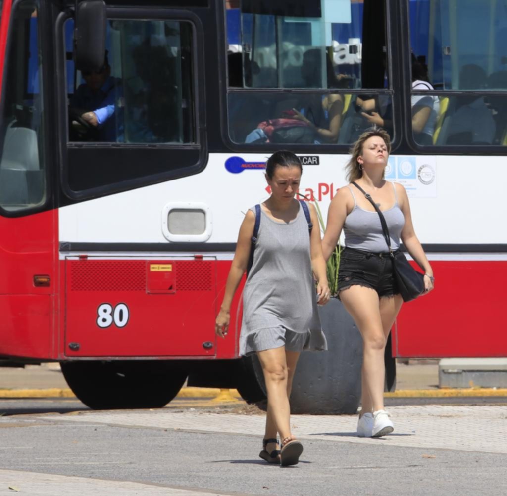 La Plata sigue en alerta amarillo por la ola de calor: se esperan 33º ¿y tormentas?