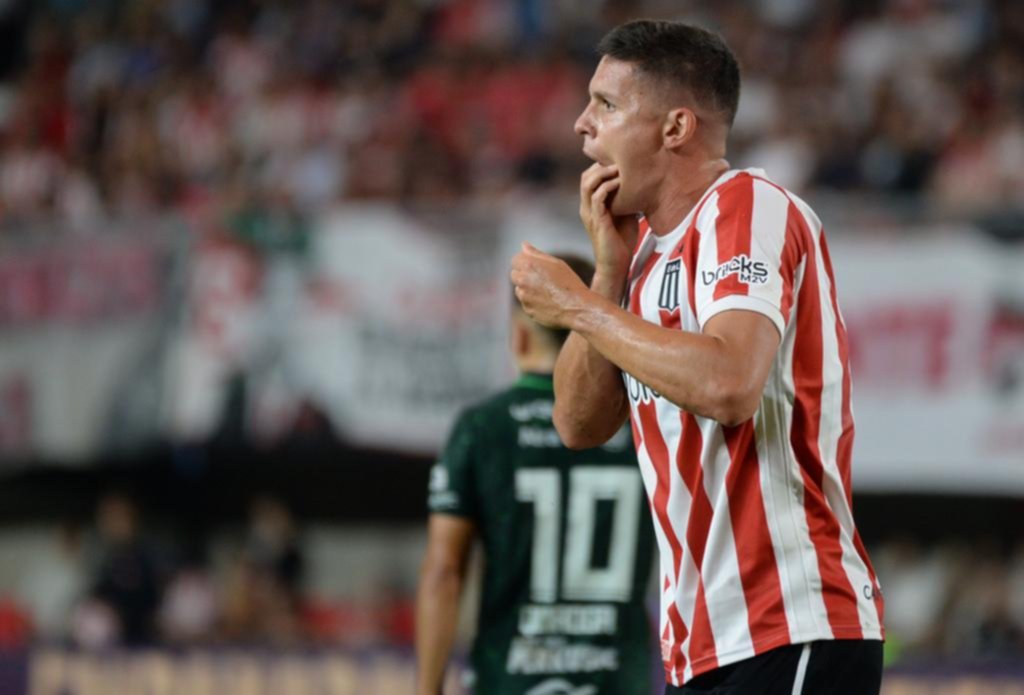 Sigue el debate por el codazo al delantero