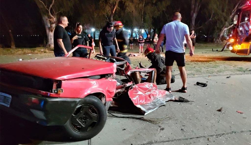 Falleció el conductor del auto que se partió en dos